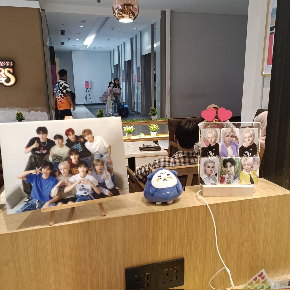 realize_woobin's tweet photo. Thanks again and again  @FALLinMINHEE for having this birthday event  🥹🤟🏻 Hope there is a next time 🫶🏻
#FALLinMinhee https://t.co/RS7QyWnFur
