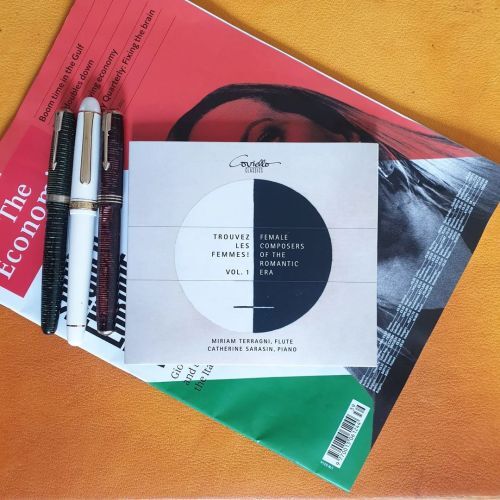 ClassicalCritic's tweet photo. #morninglistening to music 4 flute & piano by #EmilieMayer 🇩🇪 & #LauraNetzel 🇫🇮🇸🇪 on #CovielloClassics (@Note_1, @note1music) w/#MiriamTerragni & #CatherineSarasin 🇨🇭
Amazon: https://t.co/W6BizyoT3J
#transcriptions #ViolinSonata #classicalCDcollection #… https://t.co/baEnUlzeTs https://t.co/rKMZrr5d2B
