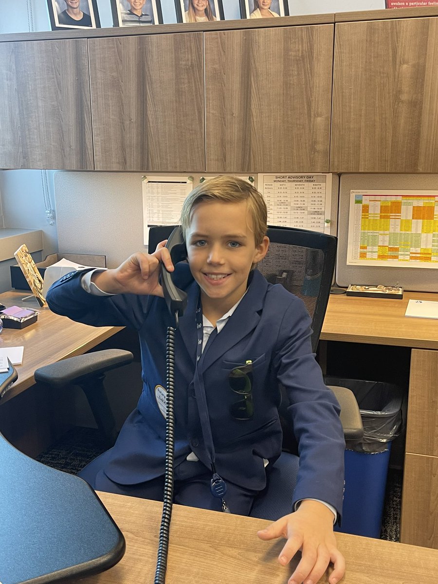 cory_burke4's tweet photo. Got to spend time with the Superintendent for the day on Friday. He looked good at my desk!! @CCSD181 D181 https://t.co/uKtcmQQYOQ