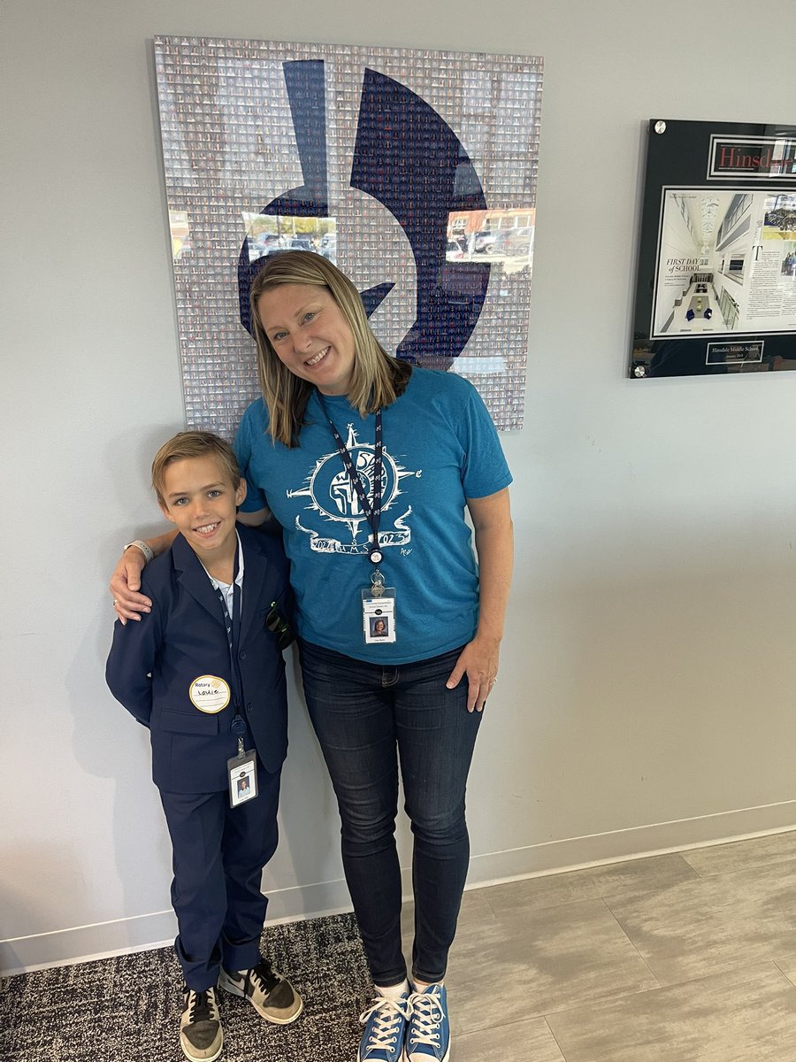 cory_burke4's tweet photo. Got to spend time with the Superintendent for the day on Friday. He looked good at my desk!! @CCSD181 D181 https://t.co/uKtcmQQYOQ