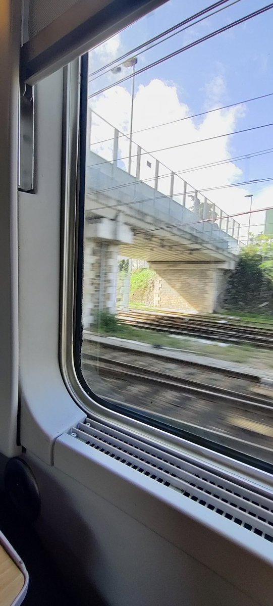 LisaFavelle's tweet photo. Merci à mon client pour le voyage ! 
Bien arrivé à Paris, je vous en direz plus sur comment c'est passé le réel 😋🔞

RT si tu veux la suite 😏 https://t.co/JantsXPx1v