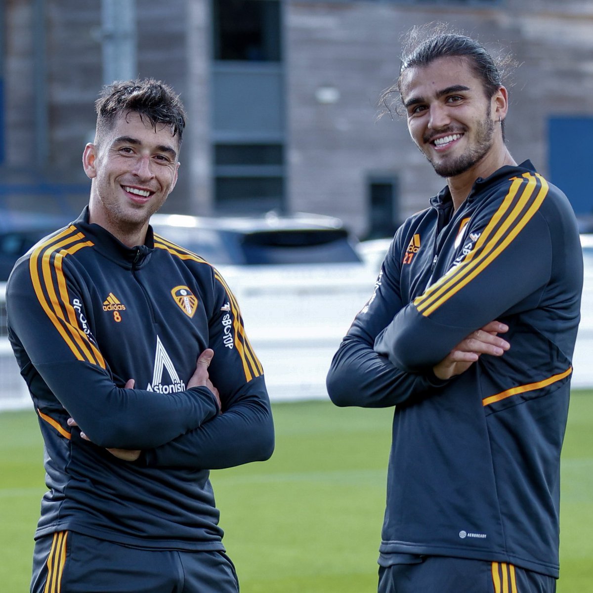 LUFC's tweet image. 😎 @marcroca21 x @StruijkPascal