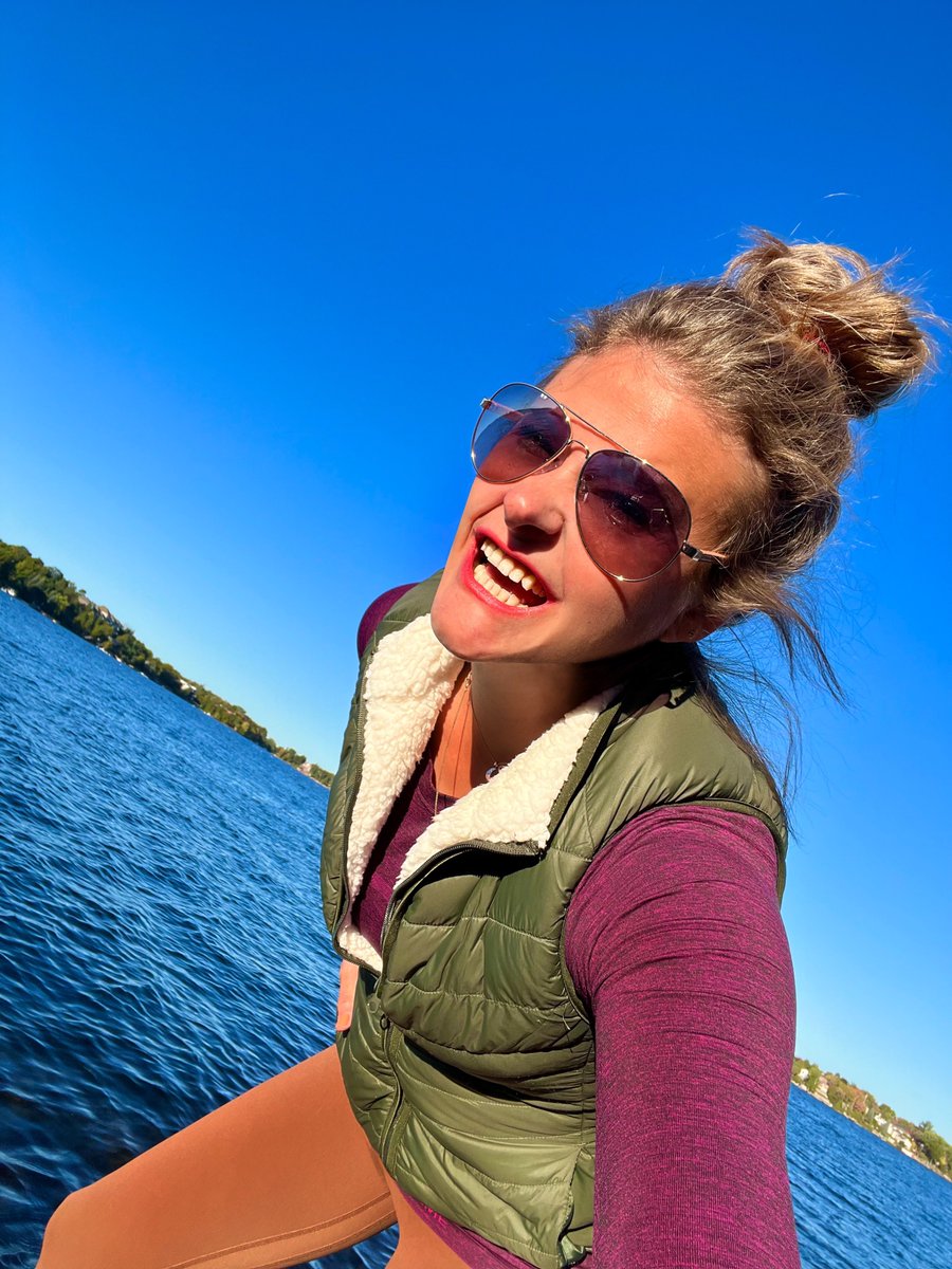 HeyItsMeMissJT's tweet photo. Yesterday was pure bliss. Hiked around the lake. Fell in the lake. Dried off in the sunshine. βοΈ #CestLaVie #SoreNotSorry #WhatABeautifulAutumnDay #MakingTheMostOfLife #FridayFeeling #WeekendVibes #NeverBored #NeverBoring #RamseyLake #Hiking #AdventureAlways ππππβοΈππ₯Ύπ https://t.co/9DGj4MCxJP