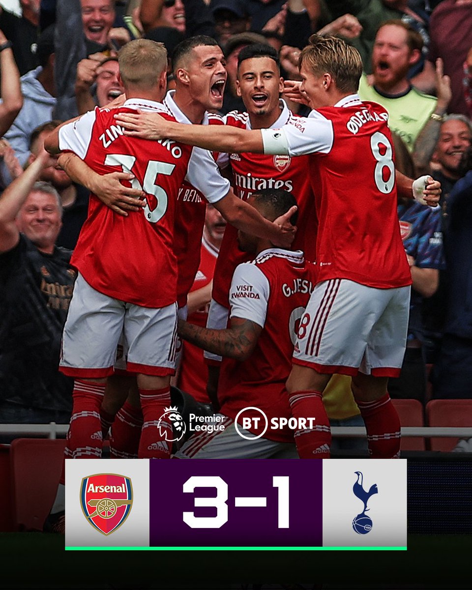 footballontnt's tweet photo. North London is RED 🔴 https://t.co/wnlMBiVwCW