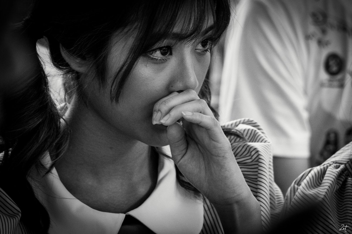 ZenieJ's tweet photo. ไม่ได้ติดตามนานเลย เธอแกรดซะแล้ว อยากบอกว่าเธอเก่งที่สุดในบรรดาไอดอลไทยเลย
#MobileBNK48 https://t.co/zBEs8gkomV