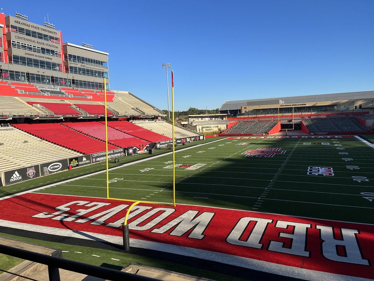 BCunningham22's tweet photo. Itโs game day, #RedWolvesNationโฆletโs get up and get loud for @AStateFB! #Homecoming #WolvesUp ๐บโฌ๏ธ๐โค๏ธ๐ค https://t.co/CDEnhGb2CM