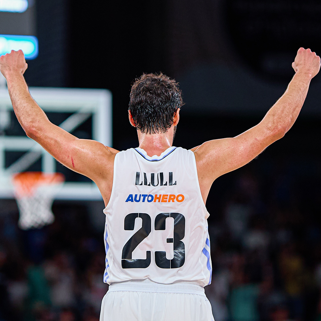 RMBaloncesto's tweet photo. 🤍 ¡HALA MADRID! 💜 https://t.co/O6xSbHCJBs