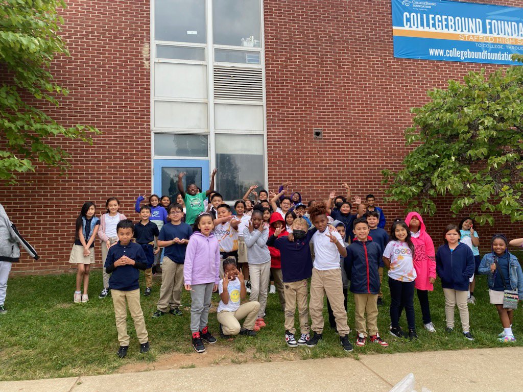 HeyMsHobbs's tweet photo. When your September #Dojo winner party coincides with Graphic Tee Friday, you can’t help but have a great day!  These chilly temps couldn’t keep the fun away @LakelandSchool. https://t.co/Ag8XkNuVwZ