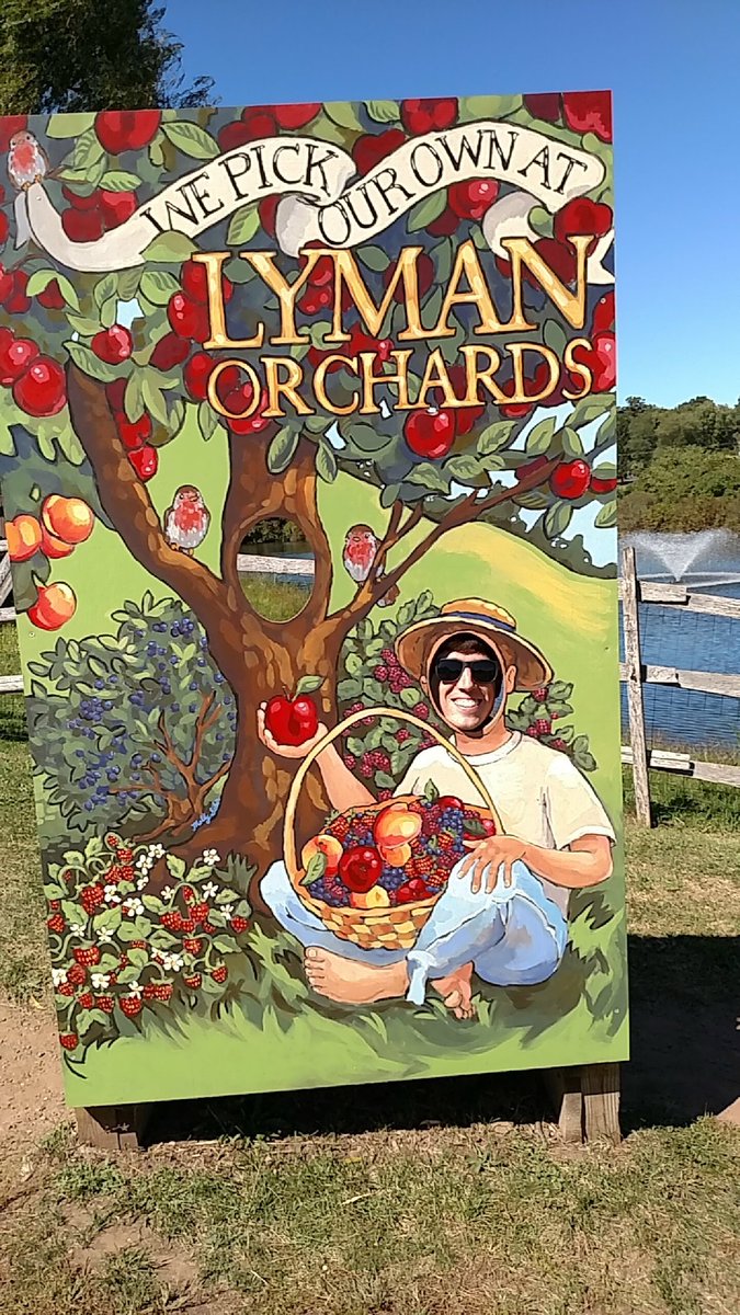 esf928's tweet photo. This does not look like a man who hates apple picking. Just saying. (2015) https://t.co/eIuZK030jI