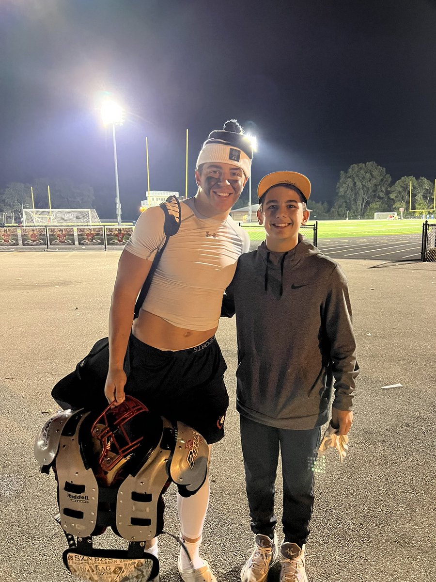 bradcaddick's tweet photo. @EdwardConn17 @DraykBowen https://t.co/UavRNFZjuK