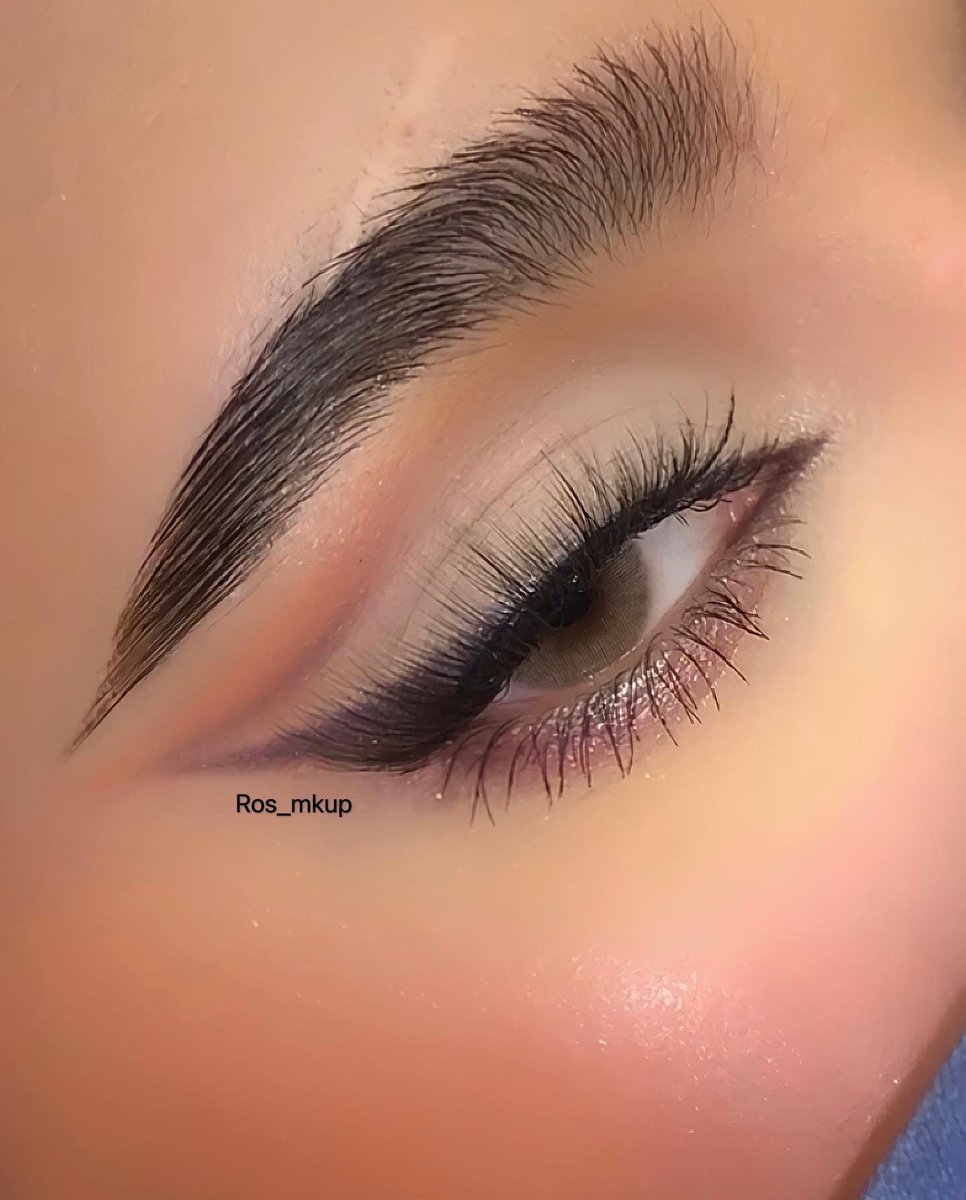 الكات كريس تحلي العين بشكل !✨💗