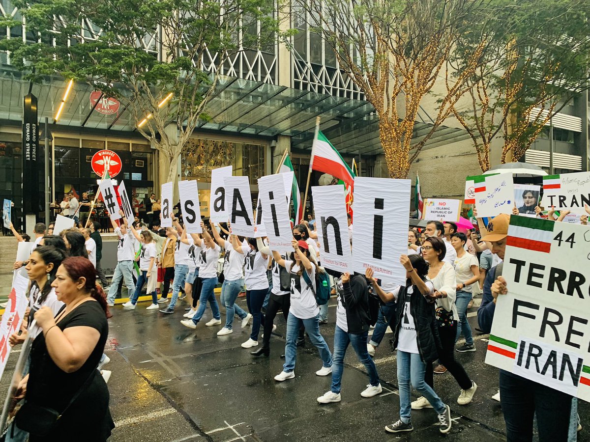 LGolafshani's tweet photo. #MahsaAmini Her Body, Her Choice; Free IRAN. Brisbane, Australia https://t.co/wY5DHU1FbM