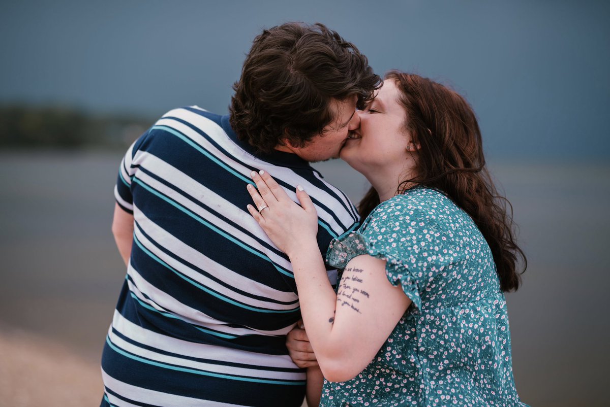 hannahbates81's tweet photo. I can’t wait to say “I DO” 💍 385 more days to go https://t.co/sOY4CV8b2V