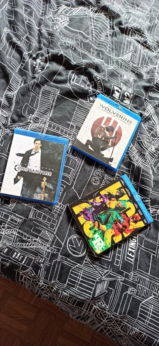 CoinJarod's tweet photo. Achat #Bluray du jour.. #Wolverine #kickass #Constantine on continue sa collection d'adaptation #colics au cinéma 😁 https://t.co/PyUamL4yXt