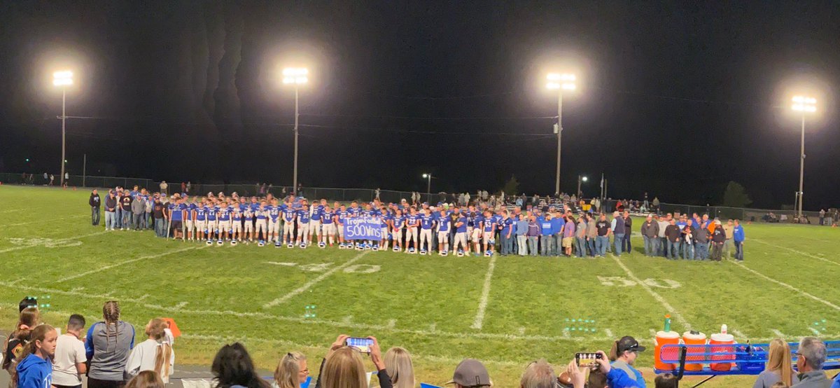 rifleman15's tweet photo. Thank you to all the former players and coaches who came to the game last night to celebrate 500 wins for Trojan Football🏈💙❤️ https://t.co/wrUOU0CA73