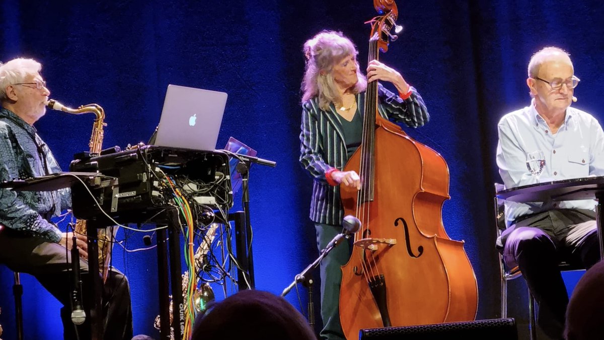 KurtMeier47's tweet photo. das saxophon es klagt dem bass …
Poesie und Musik mit Marianne Racine und Bruno Spoerri gestern im Kulturmarkt … vielen Dank an alle, die gekommen sind! https://t.co/c8AGeFdpp4