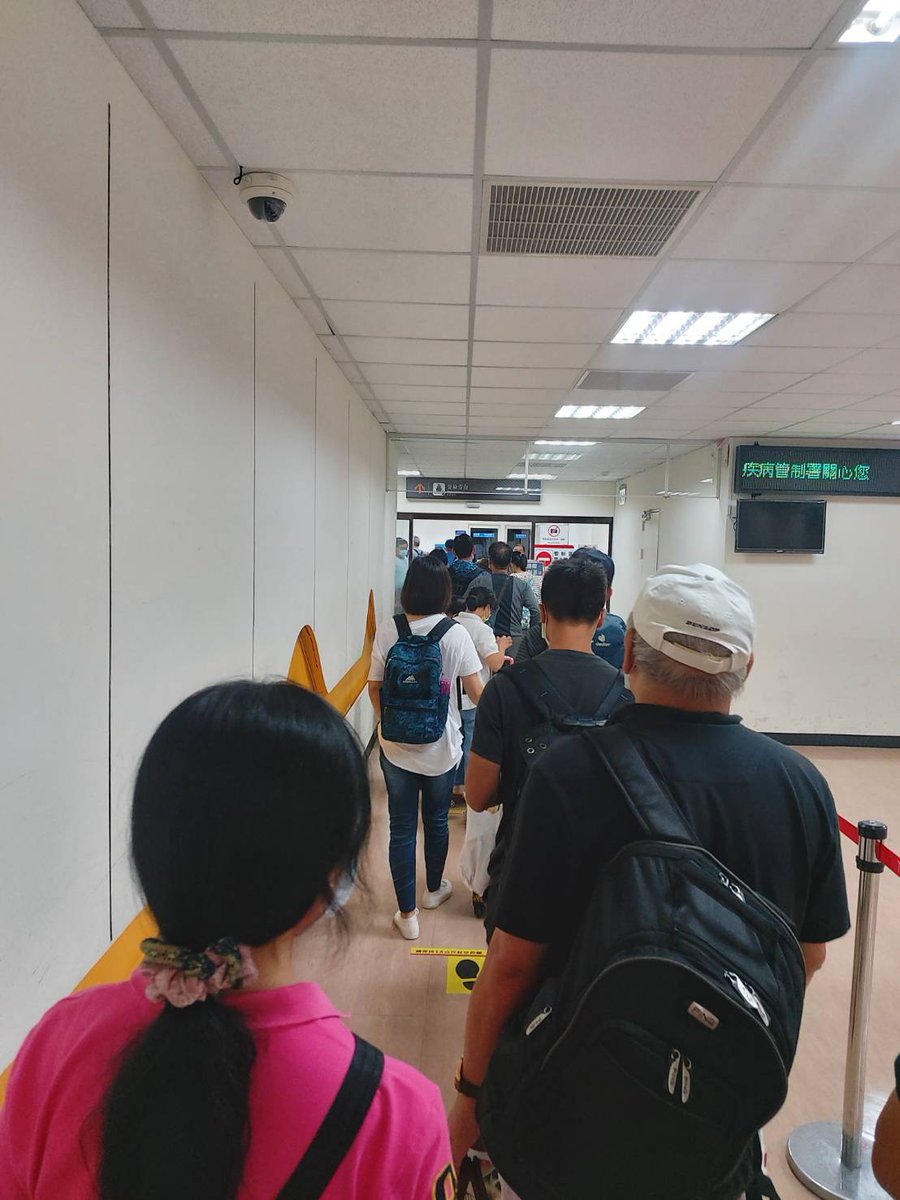 taiwan_Amanda's tweet photo. I'm back home https://t.co/2I1YBle9dR