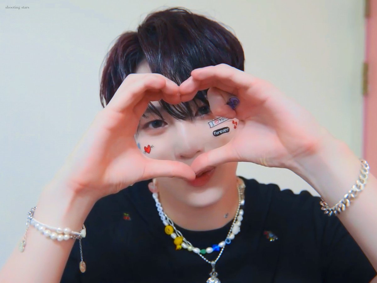 221001 오늘의 구름은 EP 4

😘😘

#하성운 #HASUNGWOON
<a href="/gooreumseng/">하성운</a> <a href="/BPM_HSW/">하성운 (HA SUNG WOON) OFFICIAL</a>