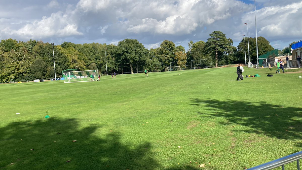 TheFPFan's tweet photo. Game 17 today. Wessex League Division 1 as newly promoted @Ham_RecFC host @tottonelingfc. 3:00PM kick off. #Football #HamRec #TottonEling #WLD1 https://t.co/fBUyaMN0M6