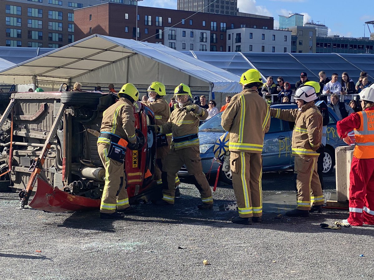 Our 🇺🇦 colleagues well under way for their extrication challenge. @ukro2022 #Festivalofrescue