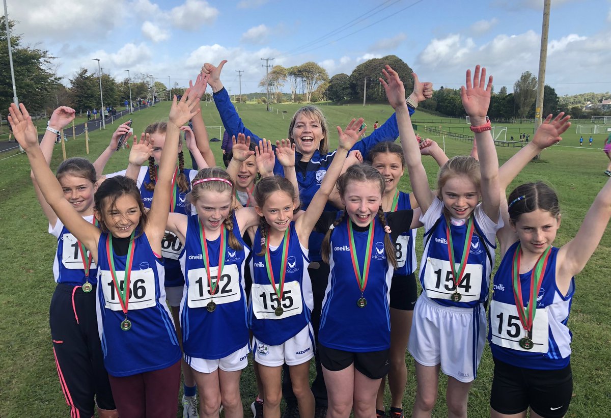 BreaffyNS's tweet photo. Fantastic running from all our pupils today at Mayo Cross Country in Belleek. Huge congrats to all our medal winners. Lauren winning gold individually and Lily &amp; Grace finishing 6th and 7th. Both of our girls teams winning GOLD!!🥇🏃‍♂️ Many thanks to their coach Ms Tuohy @thecontel https://t.co/kqT92PF65J