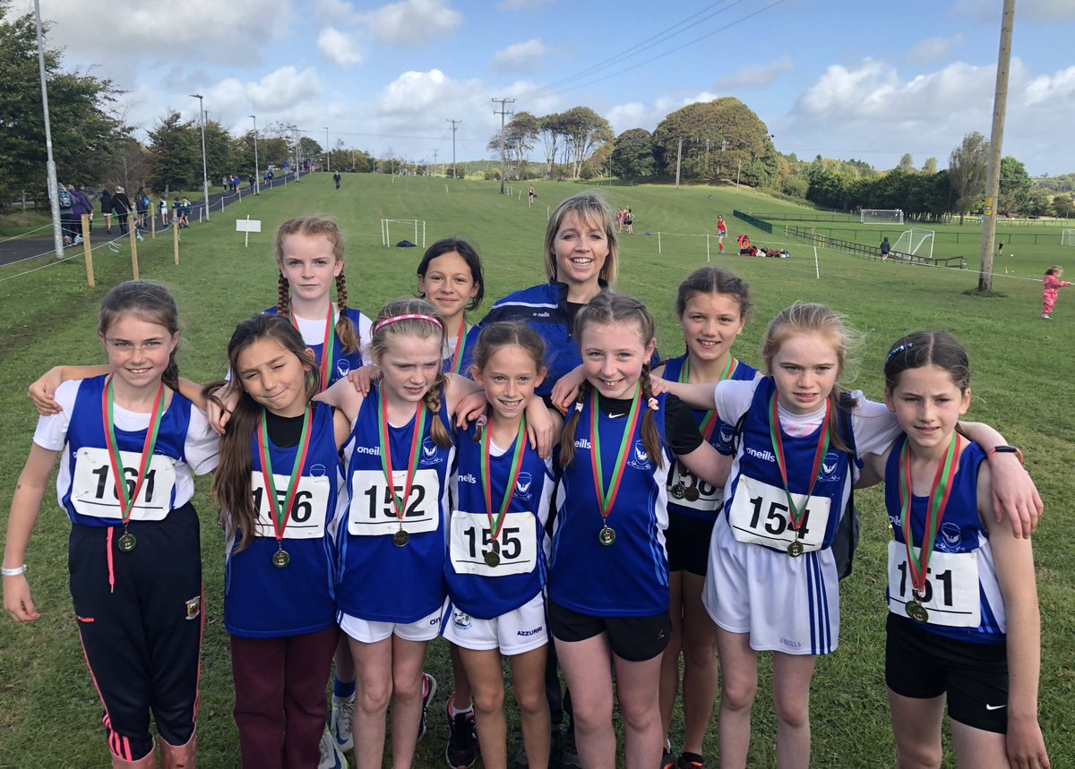 BreaffyNS's tweet photo. Fantastic running from all our pupils today at Mayo Cross Country in Belleek. Huge congrats to all our medal winners. Lauren winning gold individually and Lily &amp; Grace finishing 6th and 7th. Both of our girls teams winning GOLD!!🥇🏃‍♂️ Many thanks to their coach Ms Tuohy @thecontel https://t.co/kqT92PF65J