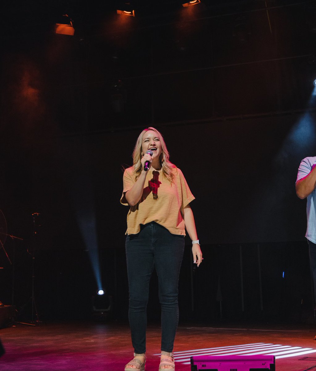 gatewaysatx's tweet photo. Hey GFC Fam! We can't wait to worship with you on Sunday as we continue our new series #WeAreGFC!

Which service will we see you at? 🕺🏻

𝗦𝗲𝗿𝘃𝗶𝗰𝗲 𝗧𝗶𝗺𝗲𝘀
𝗦𝘂𝗻𝗱𝗮𝘆: 𝟵𝗔𝗠 | 𝟭𝟬:𝟰𝟱𝗔𝗠 | 𝟭𝟮:𝟯𝟬𝗣𝗠 https://t.co/UHlGruE2NM