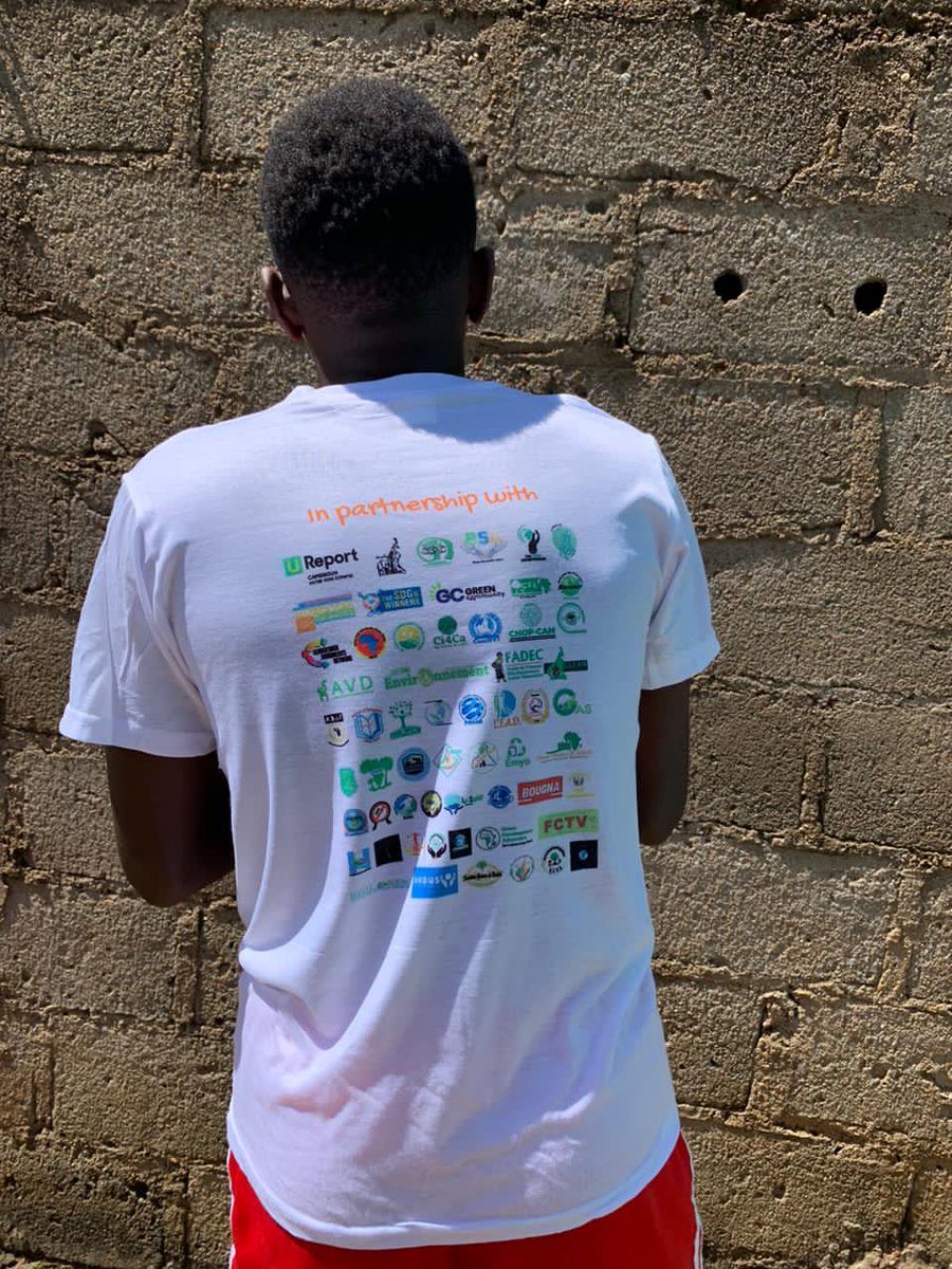 SYLVAINSOP's tweet photo. Très heureux d'avoir participé à la randonnée écologique au près des différents associations des jeunes pour le #Climat
@jvecmr @ForCfe, @UNFCCC
@AEPT
@CLEANCAMEROON
@GCEC
@audus
@UFACameroon,
#COP27 @IDEPOfficial, @Moctar18 @AdamJeanPaul #ClimateAction #CAPSURLACOP https://t.co/QA6jlLE6z9