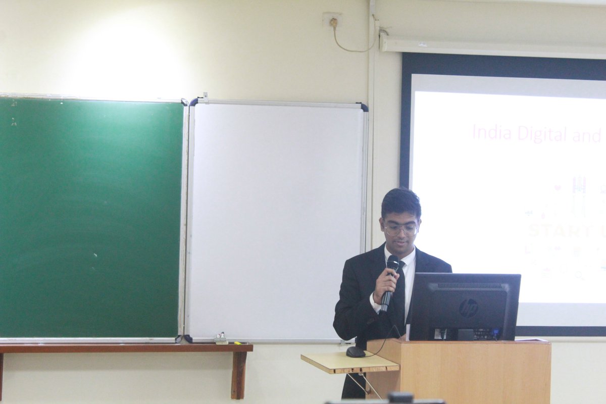 ximb_official's tweet photo. XIM, Bhubaneswar hosted Mr. Rohit Kilam, who shared his valuable experience and knowledge on "India Digital and Startups." The session was filled with enriching insights on the startup sector and how India is thriving in the fintech space.
#XIM #BES2022 #35YearsOfXIM https://t.co/xtrAUTe7mS