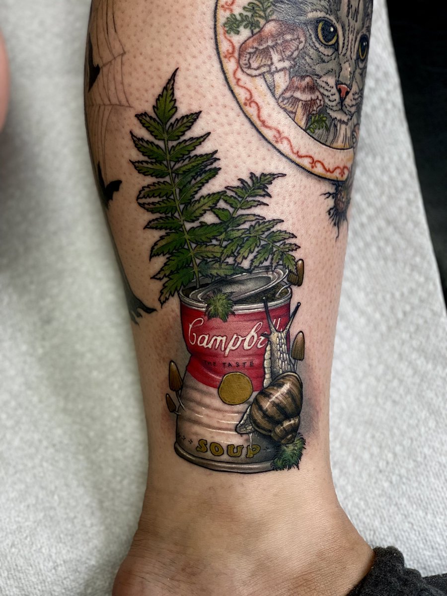 botch_toe's tweet photo. Cream of snail? Condensed fern? Dirt broth? What flavor do you think it is? https://t.co/x9uFlX8MzH