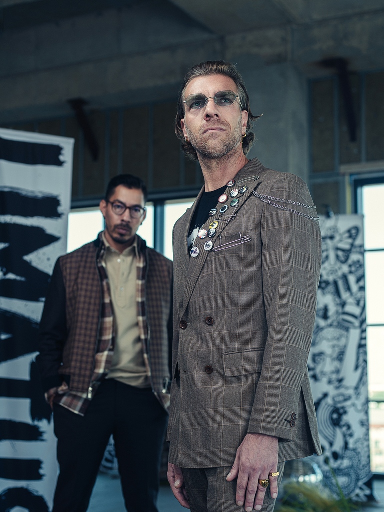 limatusbespoke's tweet photo. THE LONDON CUT.

📸: @joshhuskin

#LIMATUSUNDERGROUND #LimatusFW22 #LimatusBespoke #BasementtoBroadway #TexasFashionWeek #TxFashionWeek #FashionWeek22 #BespokeTailoring #BespokeFashion #PunkFashion #TailorMade #FallFashion22 #SuitSupply https://t.co/rhMfYqsjqL