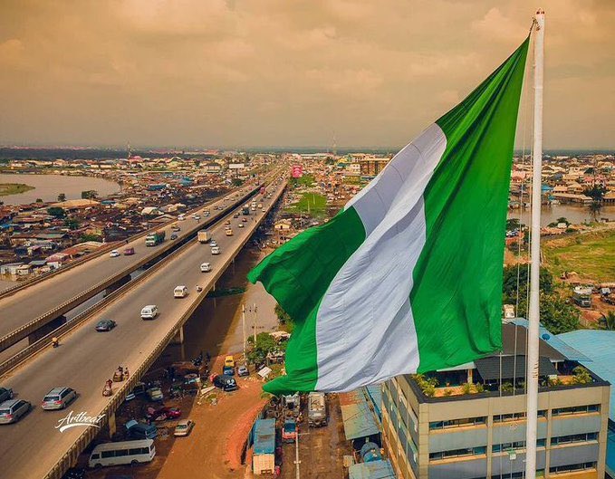 echadafrica's tweet photo. Happy Independence Day Nigeria. The Labour of Our Heros Past Shall Never be in Vein. #NigeriaAt62 #NigeriaIndependence #Nigeria https://t.co/4rvV39hId2