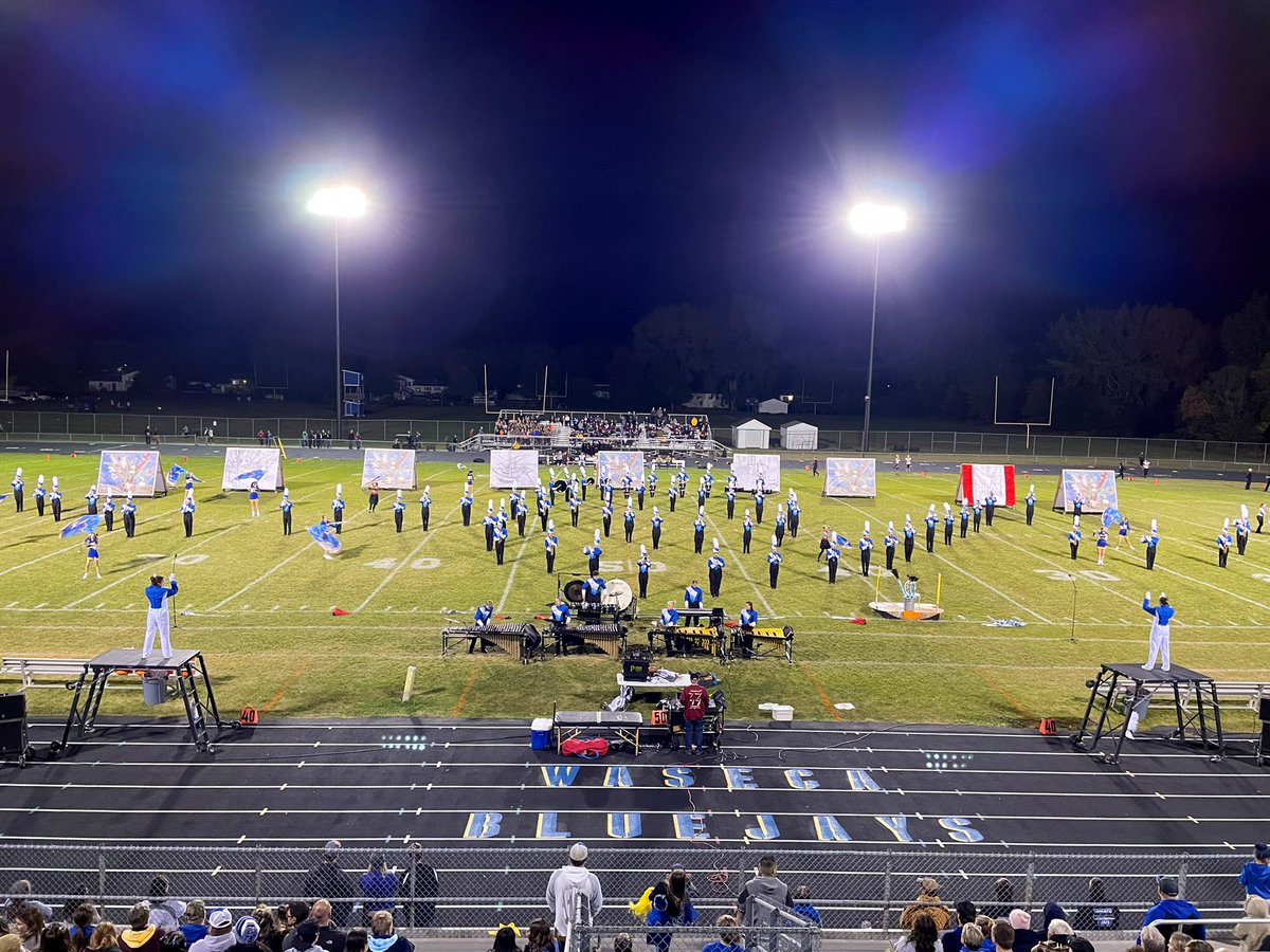 kopetzki_tracy's tweet photo. Awesome performances yesterday for Homecoming! Good luck at Sioux Falls today! Leave your ๐ on the field! @WasecaBands @WasecaBluejays #letsvangogh https://t.co/RqqrD6XfYg