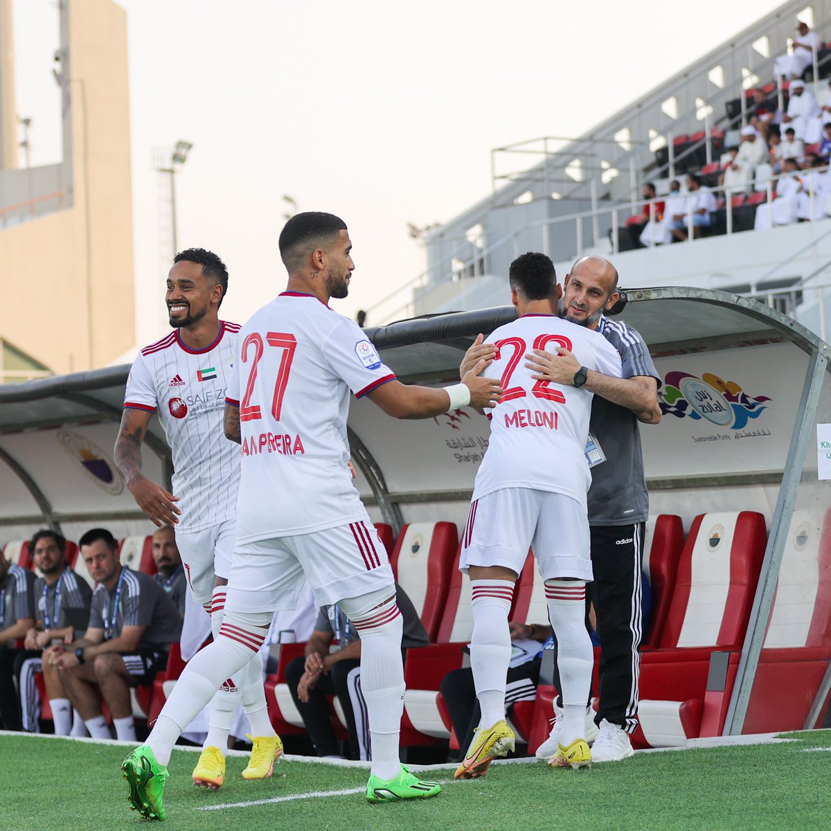 SharjahFC's tweet photo. كنت لاعبــاً .. ومدربــاً .. أو حتى منافســاً
ستبقى في القلب دائماً يـا ( العنبري ) ♥️

#نادي_الشارقة https://t.co/ucDZ6wK3Bd
