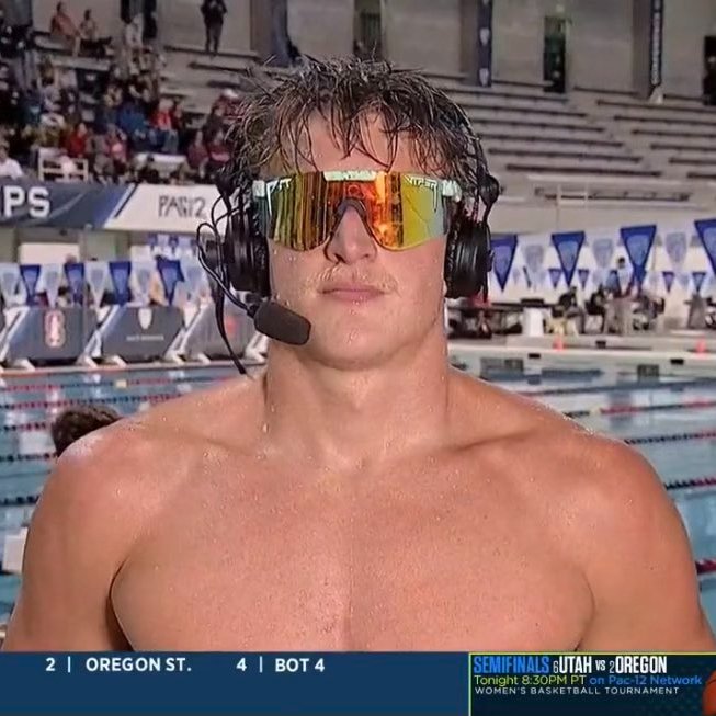 Grant House just split 18.98 in the 50 free...in a brief 🥶