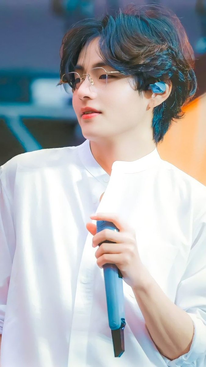 nandanaanu's tweet photo. Whatever that is happening to our beloved idols... Its going out of hands there is no reason to confront an idol because of dating its there life its there rules...#TAENNIE #saveidol #BTS #BlackpinkKPOP #TAEHYUNG #jenniekim https://t.co/prcB8Cf94c