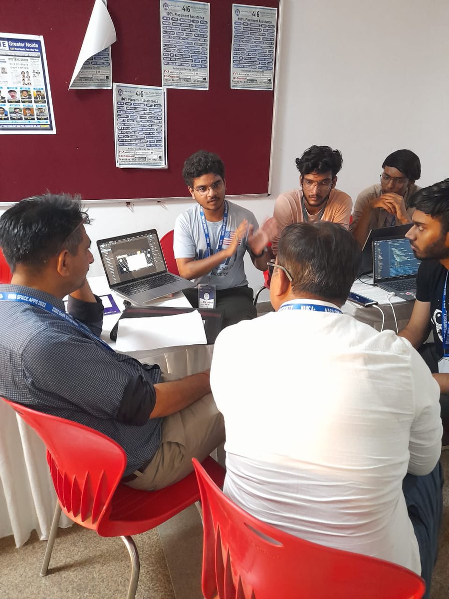 gucouncil's tweet photo. Some more glimpse of Nasa Space App Challenge Round one evaluation 🔥

@GalgotiasGU @DGalgotia @NASA 

#nasaXgalgotias #spaceAppsXgalgotias
#nasaspacehackthonXgalgotias https://t.co/aftEzzOJ0o