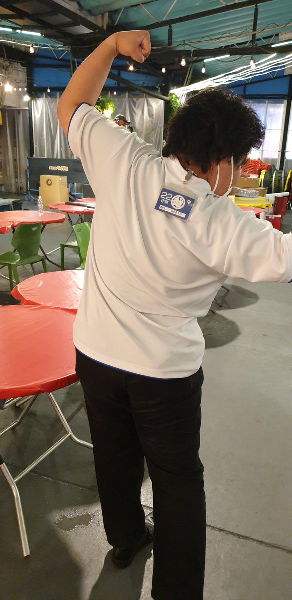 夜分遅くですが、、、只今明日の大会前準備中です！

やる気充分のスタッフ達の応援お願いします🙇‍♂