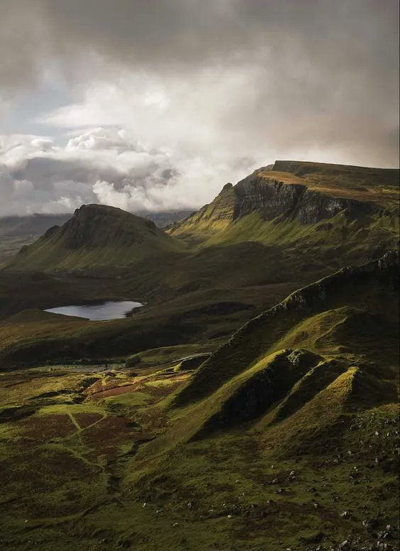 Isle of Skye [uncredited] #Scotland #photography #landscape