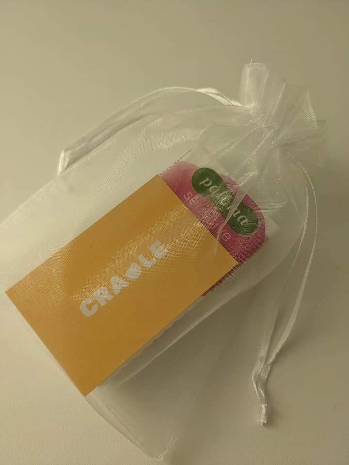 Cradle Comfort bag pack planning at <a href="/UHNM_NHS/">UHNM NHS Trust 🏥</a> on 12 October.  Any EPL clinicians who'd like to know more please DM me.  <a href="/TracyBullock12/">Tracy Bullock</a> is this something you might be interested in?  There may be cake, I believe doctors like cake.