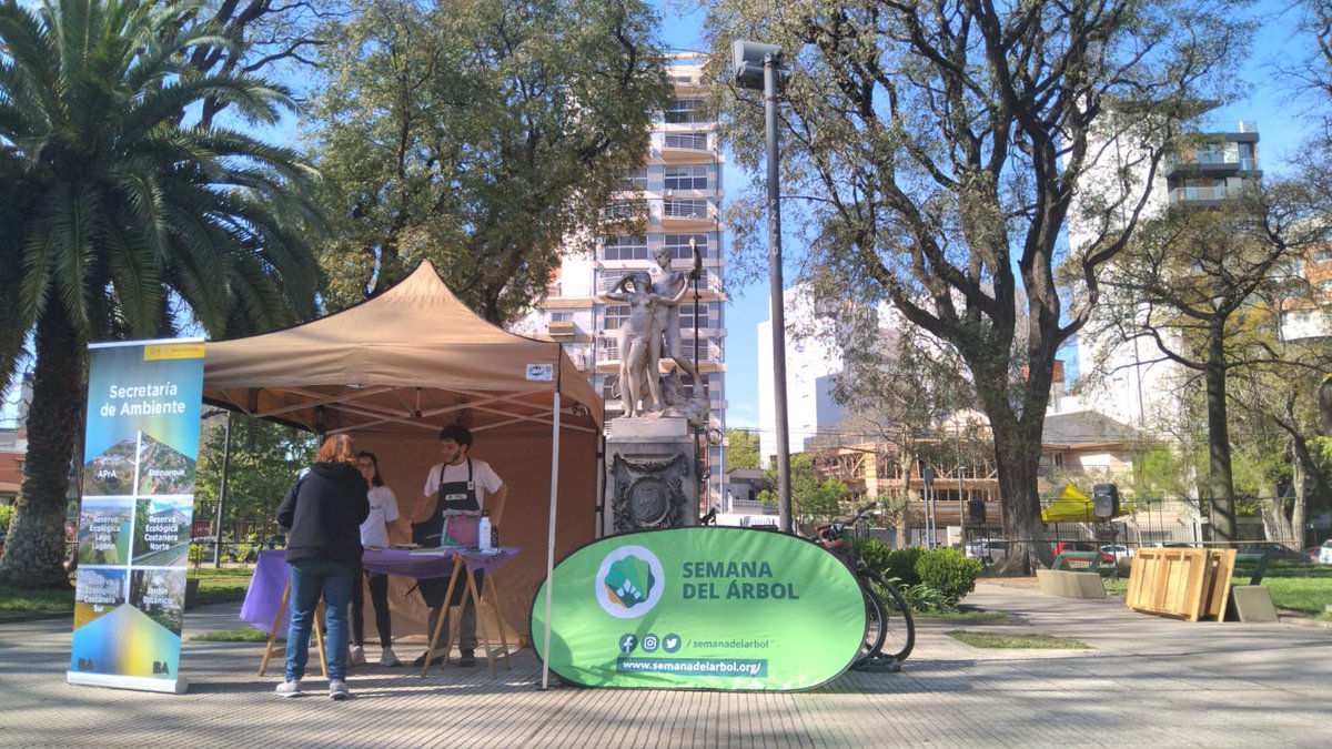 Hoy: Plaza ejército de los Andes en <a href="/bacomuna10/">Comuna 10</a> 

🌳Siembra de Nativas
🌳Identificación de semillas 
🌳Talleres de Arbolado Urbano 

Con <a href="/BAambiente/">BA Ambiente</a> y <a href="/SemanadelArbol/">SemanadelArbol</a>