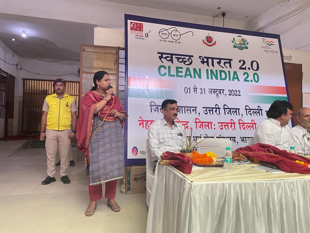 YuvaNorth's tweet photo. Launching nationwide month-long ‘#CleanIndia 2.0 for District North Delhi under the guidance of DM North Delhi R Meneka. This mission is the biggest social initiative taken up by the Indian Government to enhance hygiene standards. #cleanliness #CleanIndiawithYuva
@DMNorthdistt https://t.co/yo1JeL0kNN