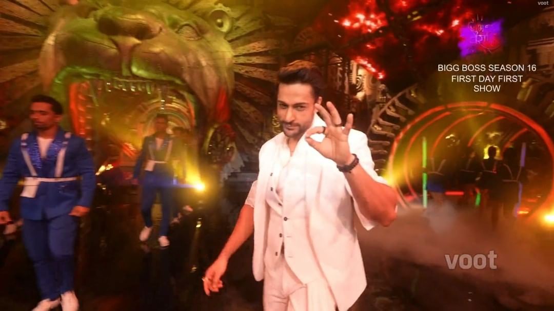 ShalinAdmirers's tweet photo. This guy deserves maximum RTs! #ShalinBhanot is Strong, Confident, and Hot Headed! #BiggBoss16 https://t.co/gdIWZIqCY7
