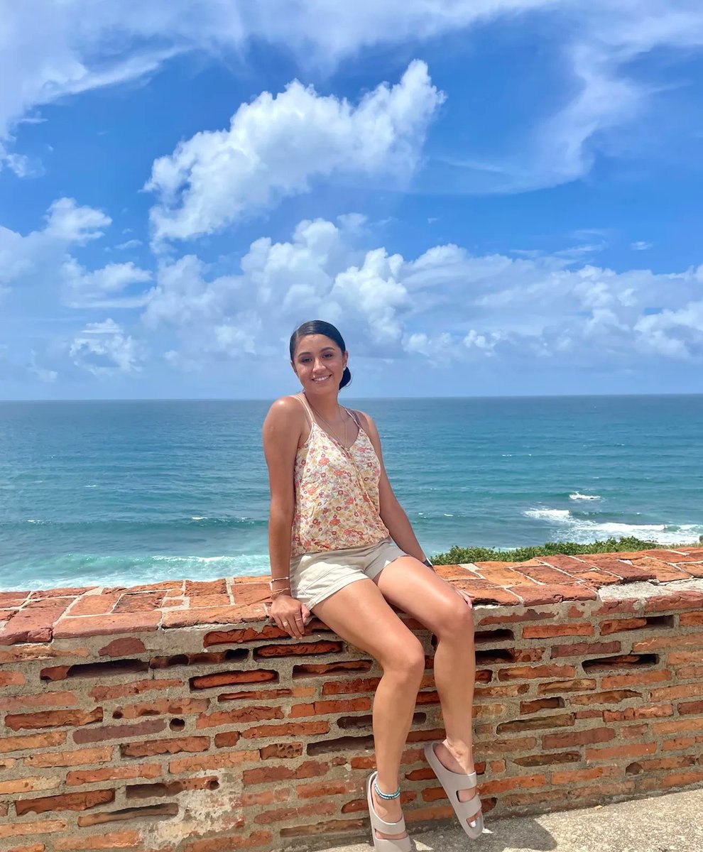 SWOSUHALO's tweet image. ➡️We are excited to announce that our very own, Cristal Hernandez (HALO Secretary/Treasurer), has been granted a sponsorship opportunity to attend the HACU (Hispanic Association of Colleges and University) conference in San Diego, CA!⬅️

✨️Congratulations, Cristal!✨️