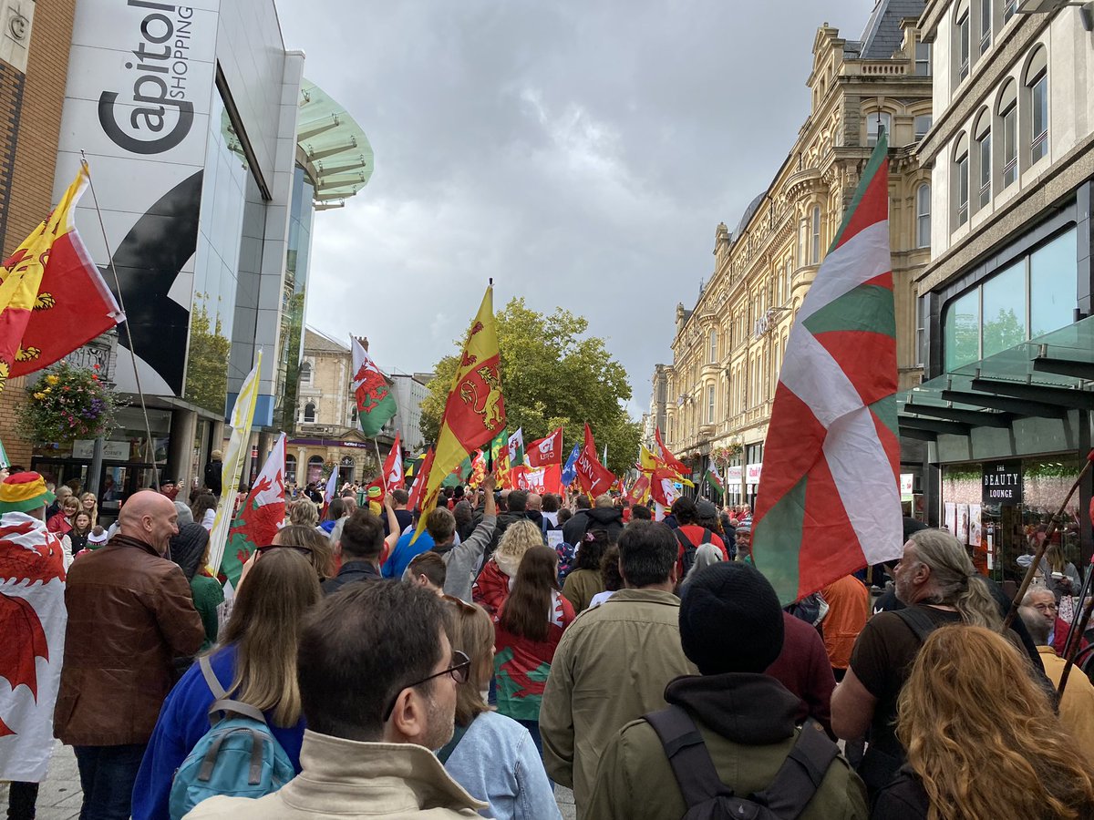 LlyrWilliams's tweet photo. #yescymru https://t.co/zF3L4vTTZ4