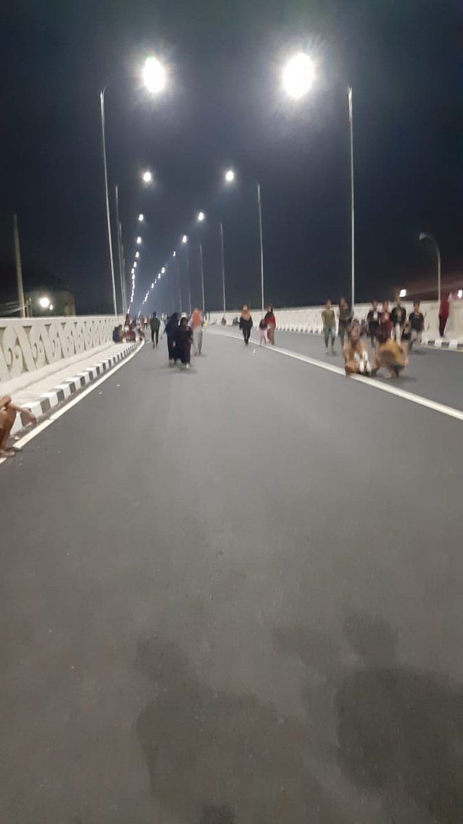 Matur nuwun pak Tugiman,<a href="/ganjarpranowo/">Ganjar Pranowo</a> 
Dalane flay over mranggen sampun dadi,aluuus,amiiut damel dolanan bocah2😀