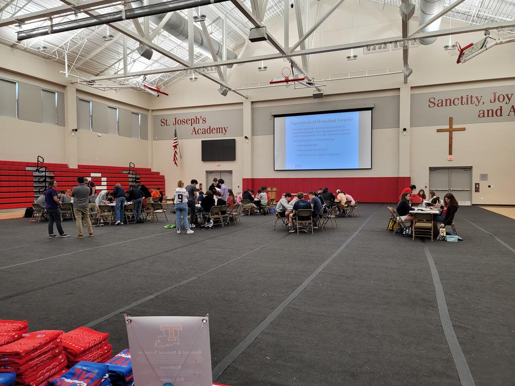 WaggonnerCenter tweet picture