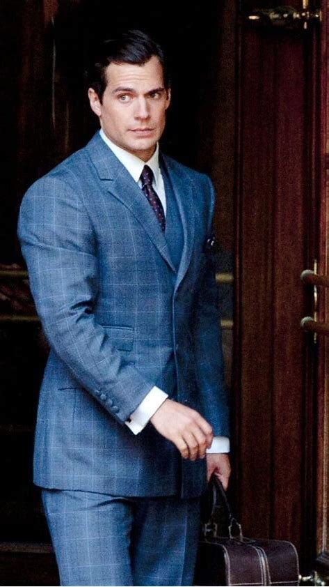 GwenRecord's tweet photo. Images of #HenryCavill in a tailored suit is the idyllic masterpiece of a proper English Gentleman. #RealLifeAdonis https://t.co/PVAJ2Dtr56