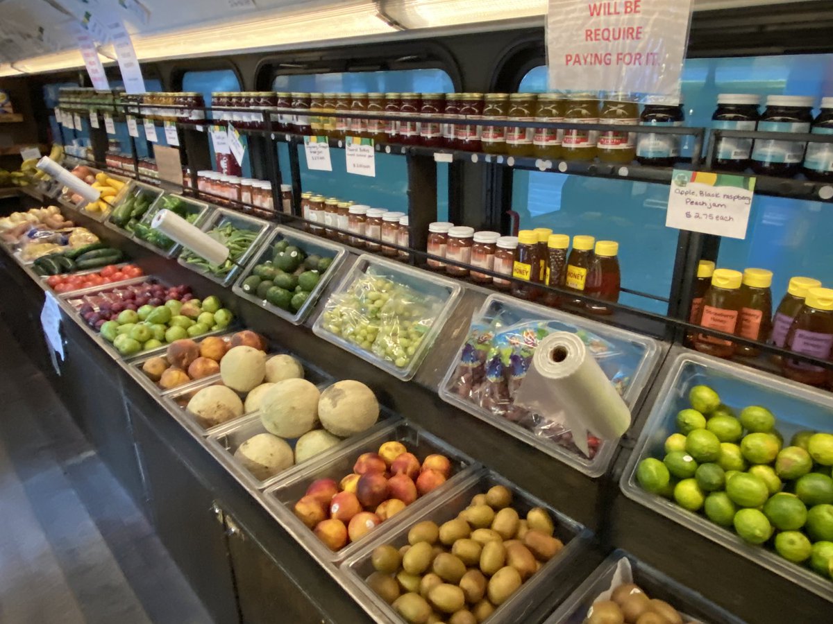 Gary_Busiek's tweet photo. So proud of @SalArmySTL supporting @OPFoodSearch #lovebeyond @stlmetromarket #DoingTheMostGood in collaboration and partnership to spread health and nutrition! https://t.co/9T2NmJ4tMY