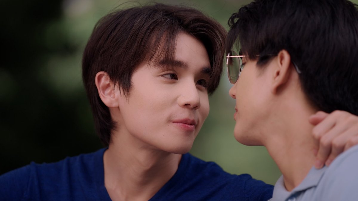 GMMTV's tweet photo. กูเปิดใจให้มึงนานแล้ว #ViceVersaFinalEP

#GMMTV
@jimmyyjp_ @Sea_tawinan https://t.co/0Cu0N6dBER